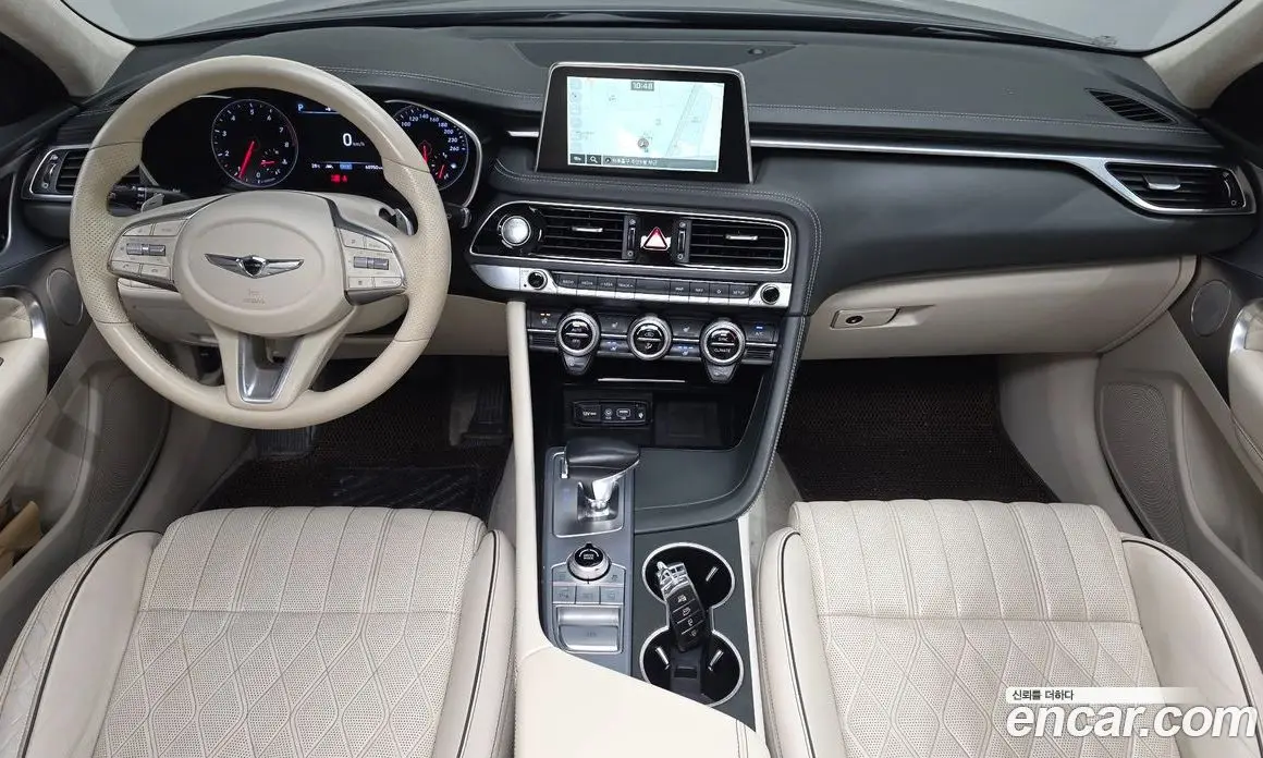 Genesis G70 2017 2.0 автомат (гидро), фото 10 Genesis G70 2017 2.0 автомат (гидро), фото 10