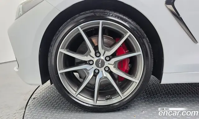 Genesis G70 2019 2.0 автомат (гидро), миниатюра 5 Genesis G70 2019 2.0 автомат (гидро), миниатюра 5