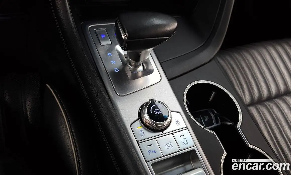 Genesis G70 2019 2.0 автомат (гидро), фото 8 Genesis G70 2019 2.0 автомат (гидро), фото 8