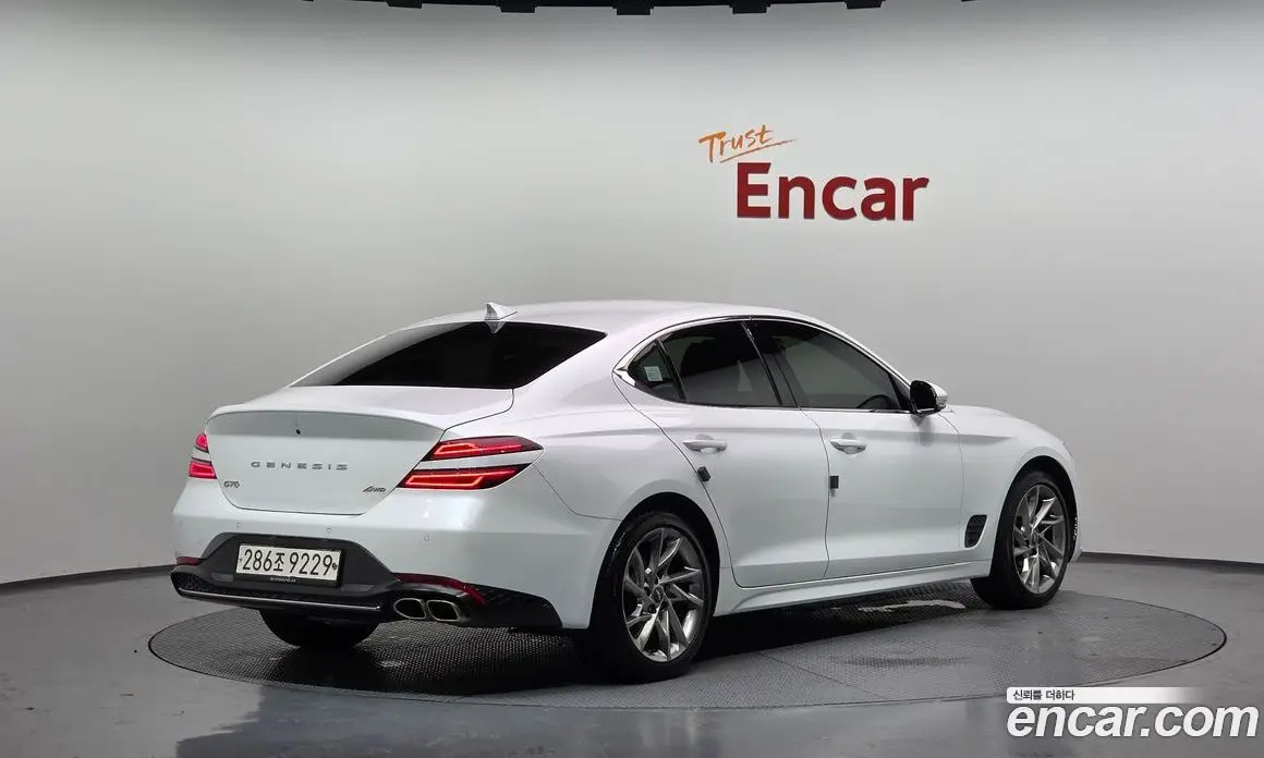 Genesis G70 2021 2.0 автомат (гидро), фото 1 Genesis G70 2021 2.0 автомат (гидро), фото 1