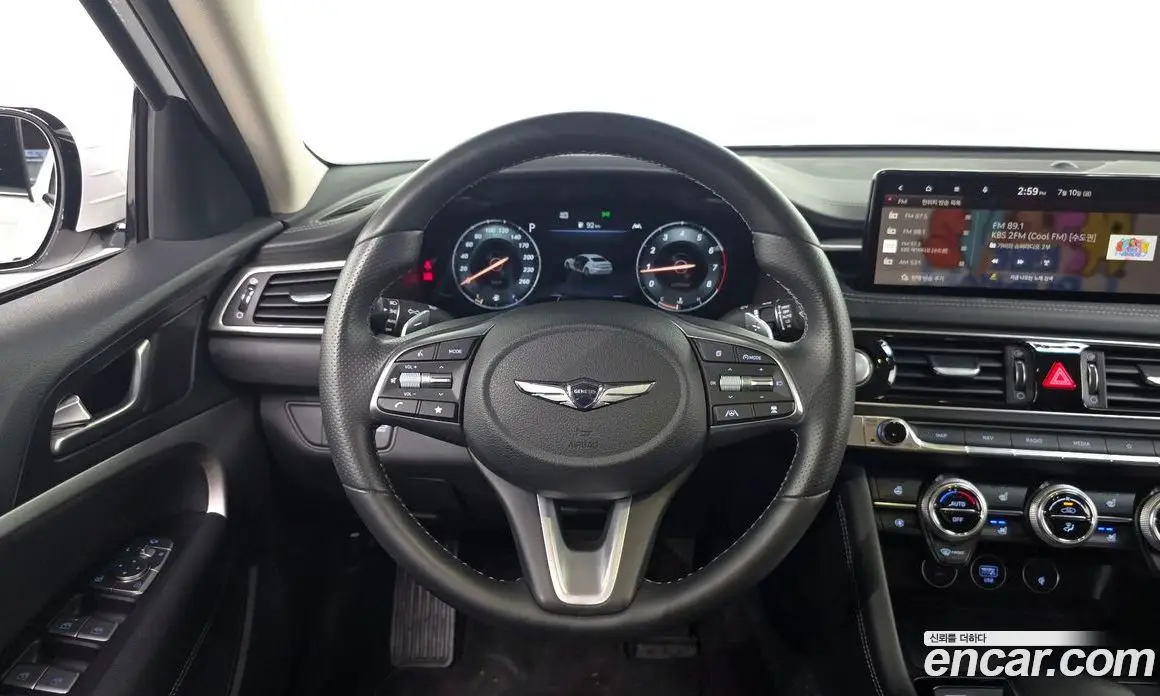Genesis G70 2021 2.0 автомат (гидро), фото 18 Genesis G70 2021 2.0 автомат (гидро), фото 18