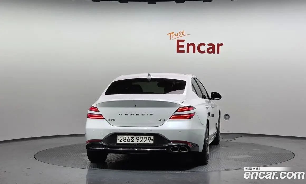Genesis G70 2021 2.0 автомат (гидро), фото 3 Genesis G70 2021 2.0 автомат (гидро), фото 3