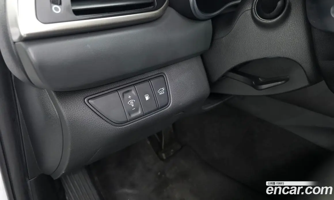 Genesis G70 2021 2.0 автомат (гидро), фото 31 Genesis G70 2021 2.0 автомат (гидро), фото 31