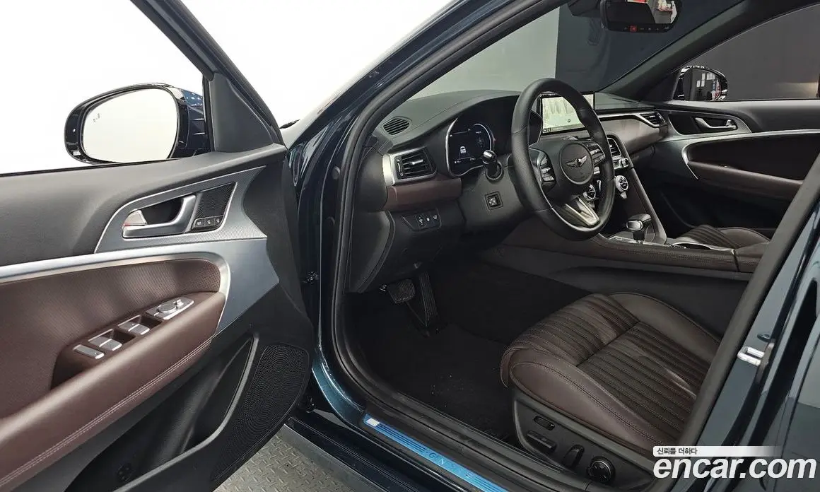 Genesis G70 2022 2.0 автомат (гидро), фото 11