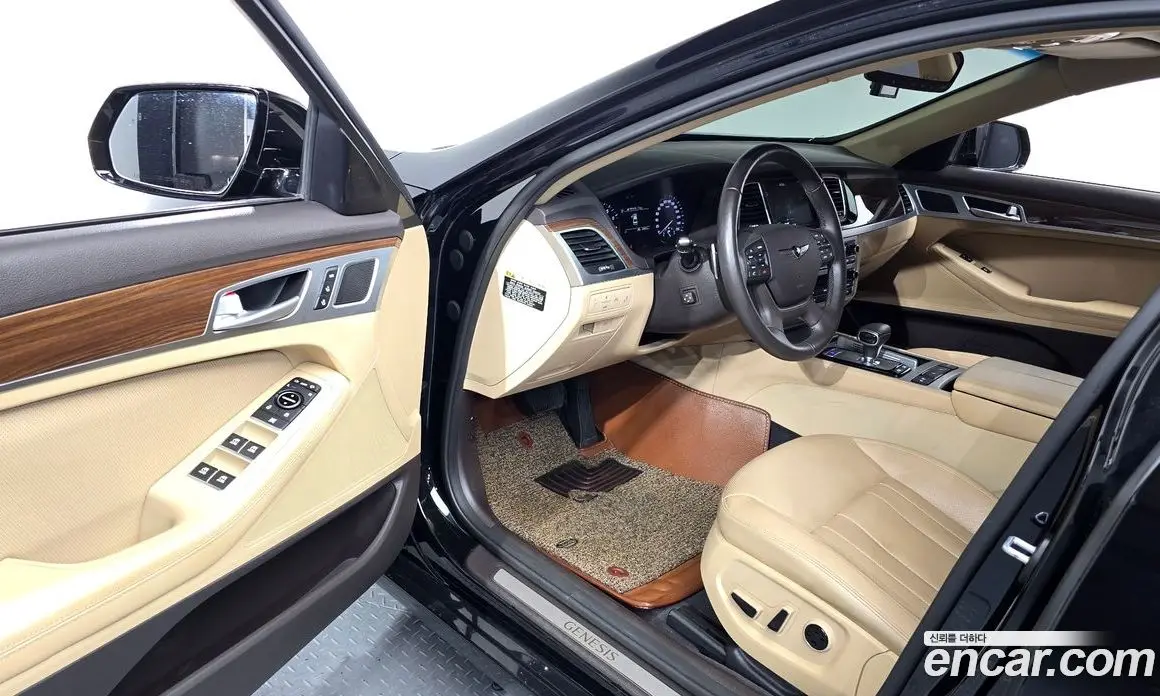 Genesis G80 2017 3.3 автомат (гидро), фото 12 Genesis G80 2017 3.3 автомат (гидро), фото 12