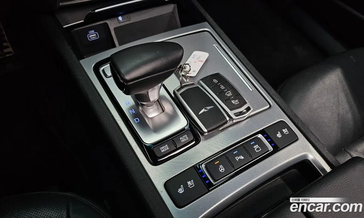 Genesis G80 2018 3.3 автомат (гидро), фото 11 Genesis G80 2018 3.3 автомат (гидро), фото 11