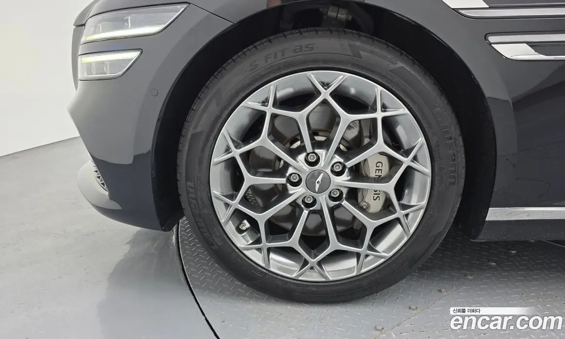 Genesis G80 2023 2.5 автомат (гидро), фото 5 Genesis G80 2023 2.5 автомат (гидро), фото 5