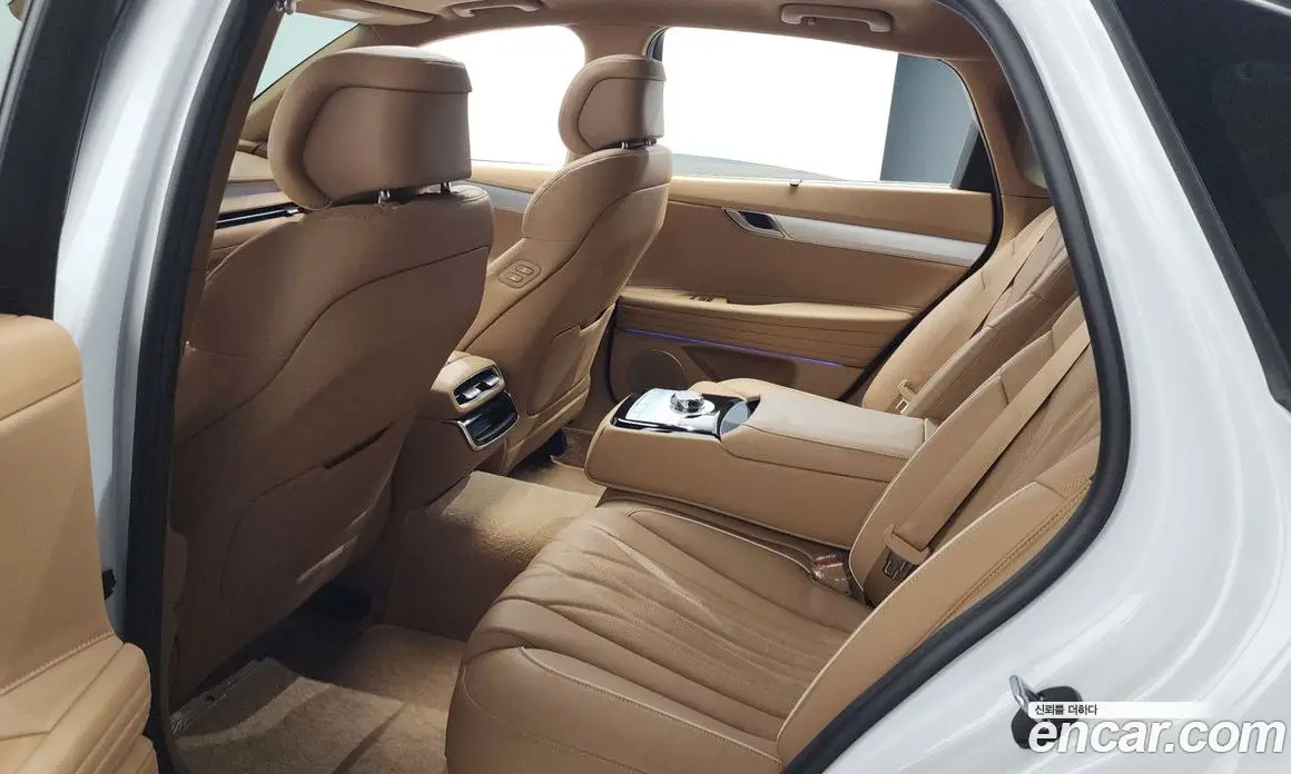 Genesis G80 2024 2.5 автомат (гидро), фото 28 Genesis G80 2024 2.5 автомат (гидро), фото 28
