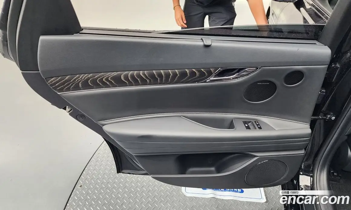 Genesis G80 2025 2.5 автомат (гидро), фото 15 Genesis G80 2025 2.5 автомат (гидро), фото 15