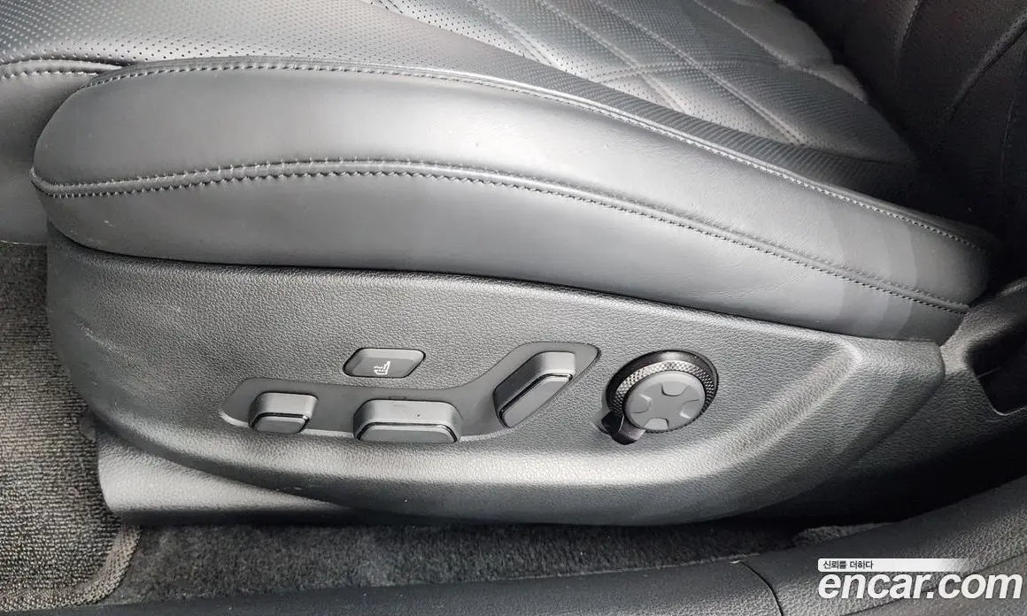 Genesis G80 2025 2.5 автомат (гидро), фото 31 Genesis G80 2025 2.5 автомат (гидро), фото 31