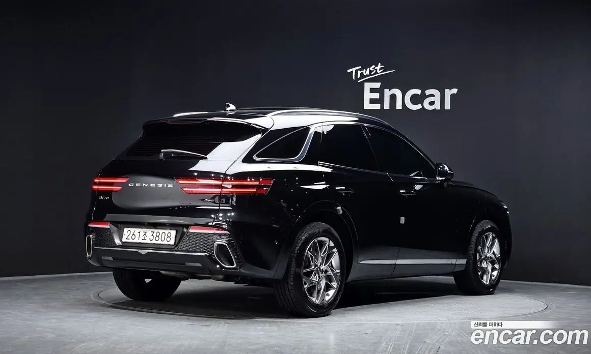 Genesis GV70 2022 2.5 автомат (гидро), фото 2 Genesis GV70 2022 2.5 автомат (гидро), фото 2
