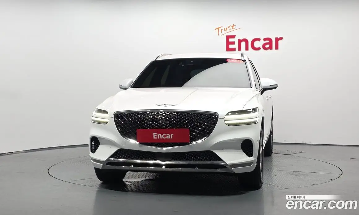 Genesis GV70 2022 2.5 автомат (гидро), фото 2 Genesis GV70 2022 2.5 автомат (гидро), фото 2