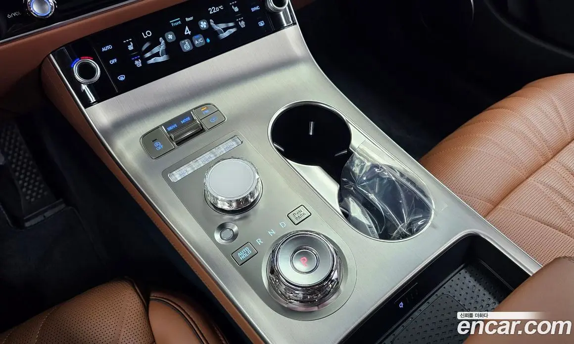 Genesis GV70 2024 2.5 автомат (гидро), фото 12