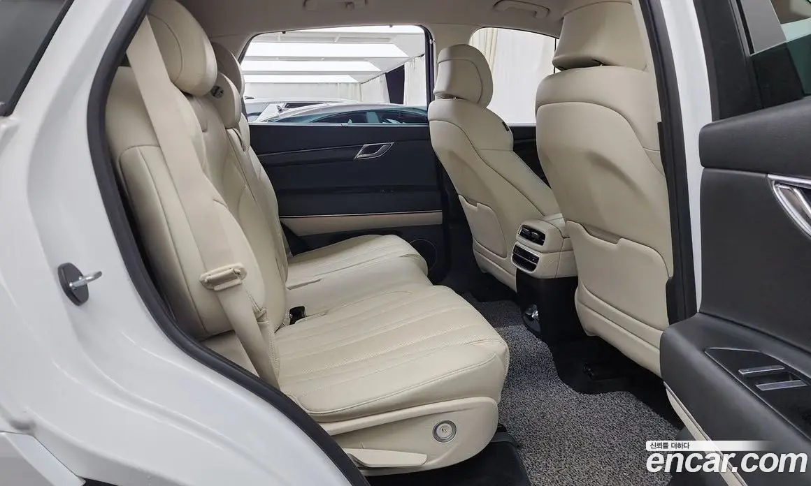 Genesis GV80 2020 2.5 автомат (гидро), фото 18 Genesis GV80 2020 2.5 автомат (гидро), фото 18