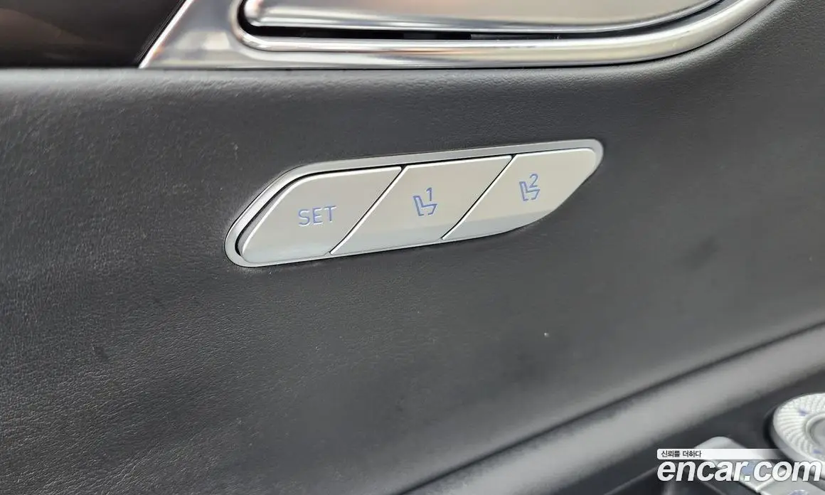 Genesis GV80 2020 2.5 автомат (гидро), фото 33 Genesis GV80 2020 2.5 автомат (гидро), фото 33