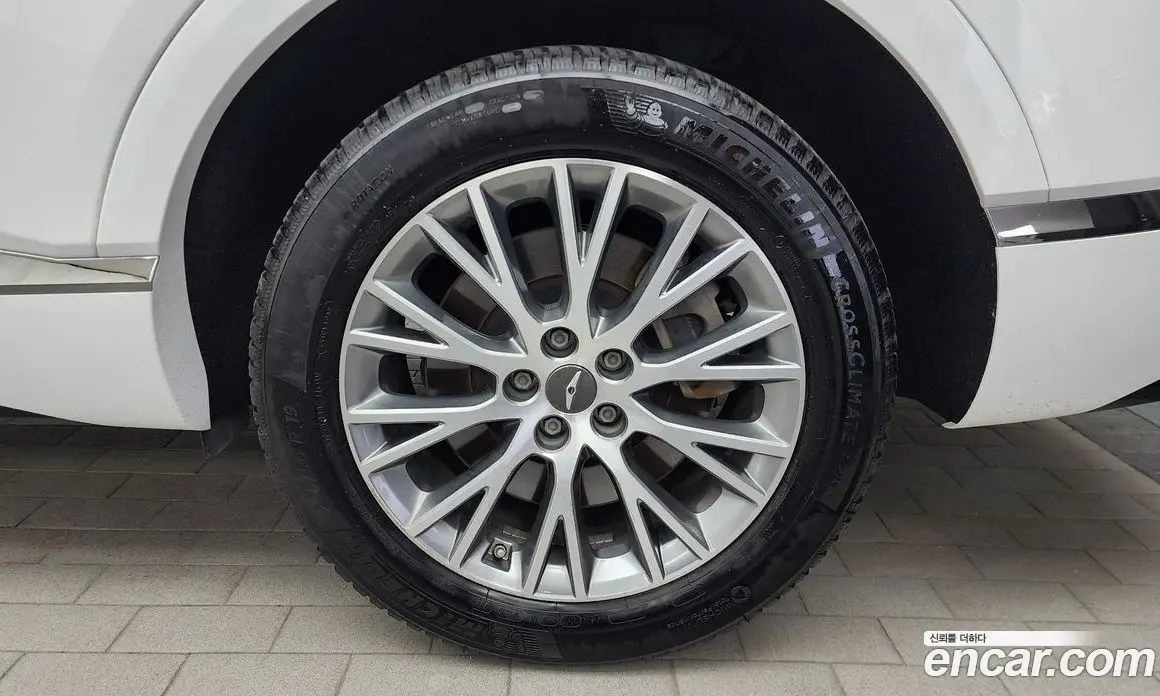 Genesis GV80 2020 2.5 автомат (гидро), фото 7 Genesis GV80 2020 2.5 автомат (гидро), фото 7