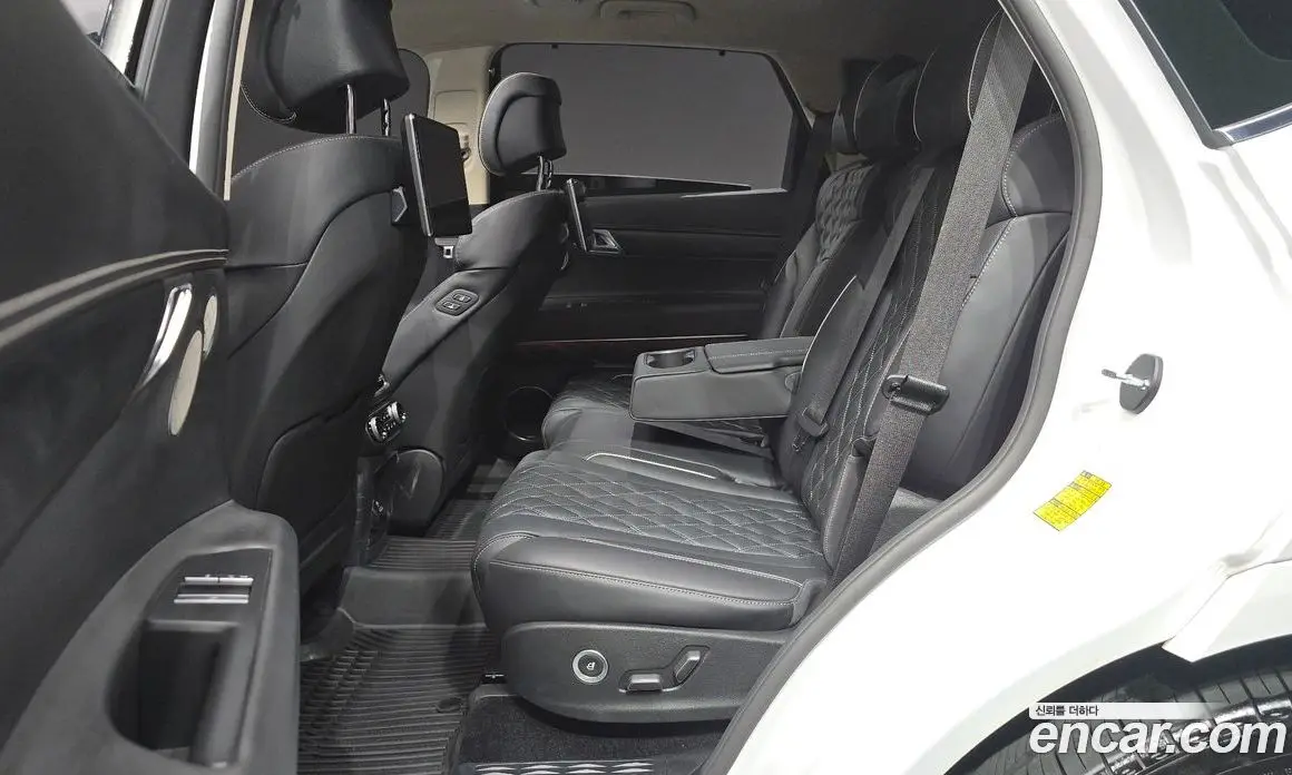 Genesis GV80 2022 3.5 автомат (гидро), фото 18 Genesis GV80 2022 3.5 автомат (гидро), фото 18