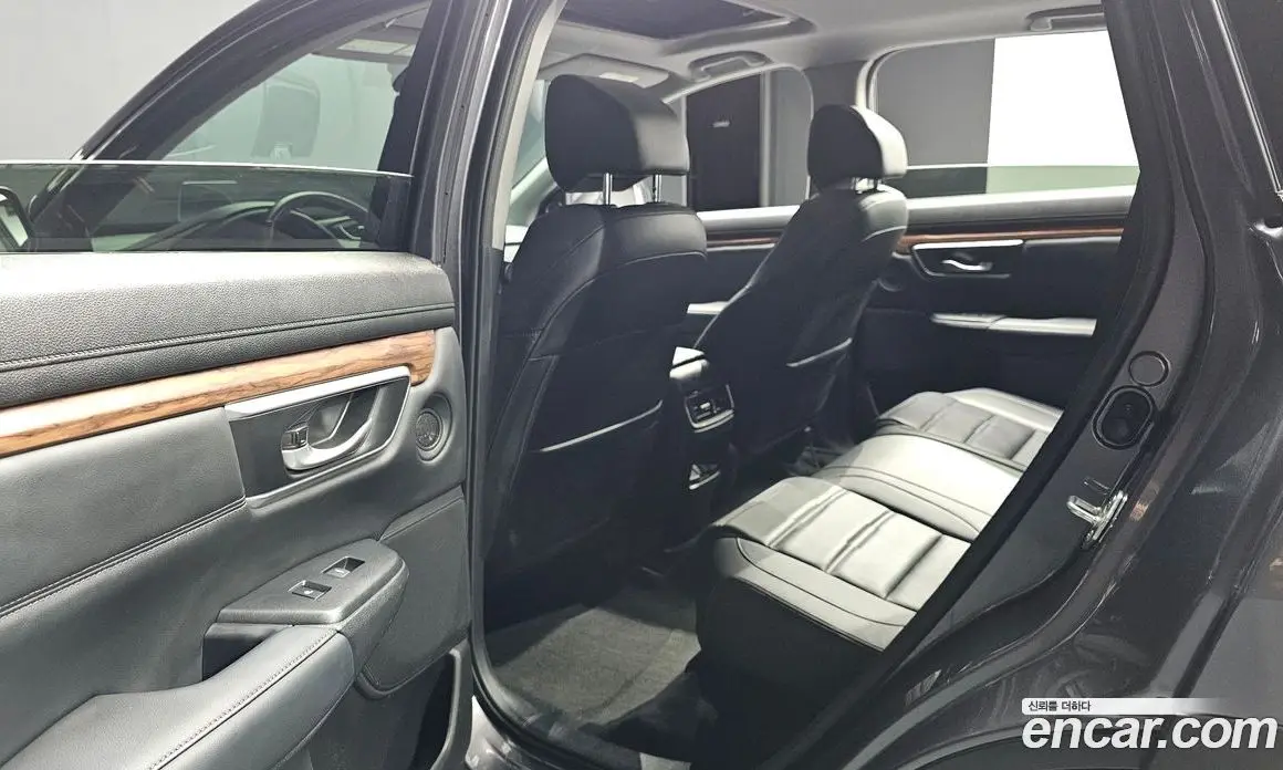 Honda CR-V 2021 2.0 автомат (гидро), фото 15 Honda CR-V 2021 2.0 автомат (гидро), фото 15