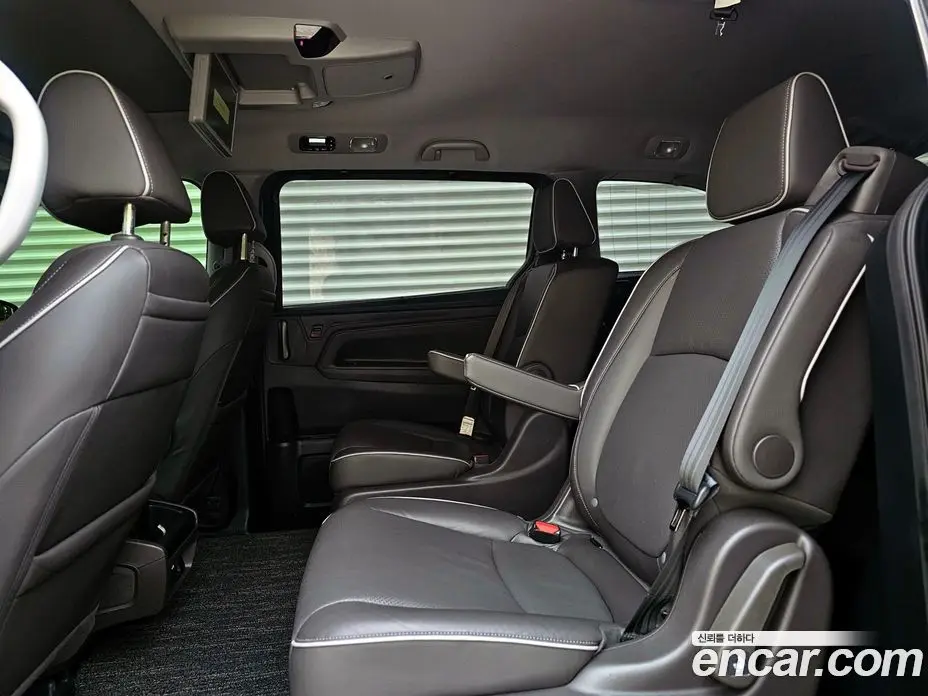 Honda Odyssey 2022 3.5 автомат (гидро), фото 13 Honda Odyssey 2022 3.5 автомат (гидро), фото 13