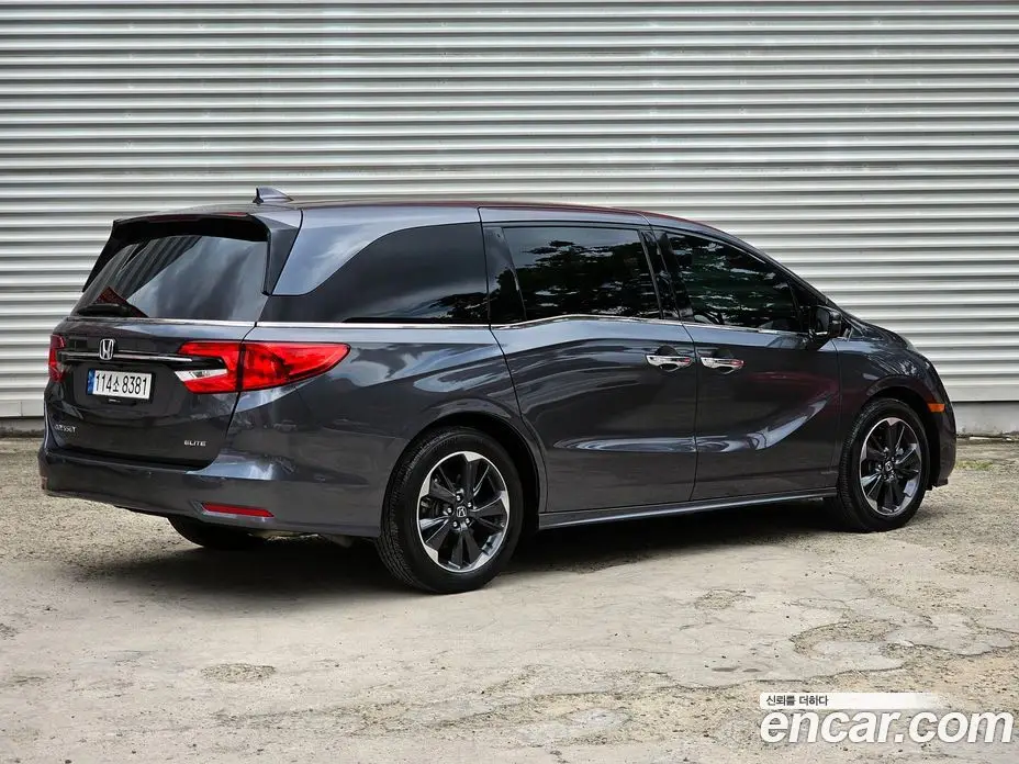 Honda Odyssey 2022 3.5 автомат (гидро), фото 4 Honda Odyssey 2022 3.5 автомат (гидро), фото 4