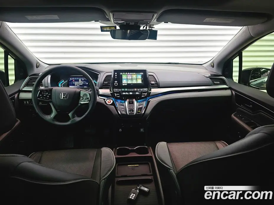 Honda Odyssey 2022 3.5 автомат (гидро), фото 8 Honda Odyssey 2022 3.5 автомат (гидро), фото 8