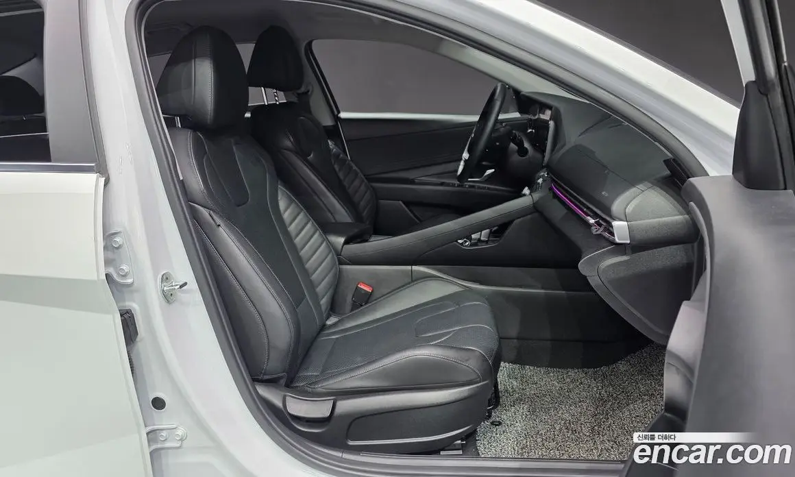 Hyundai Avante 2020 1.6 автомат (гидро), фото 16
