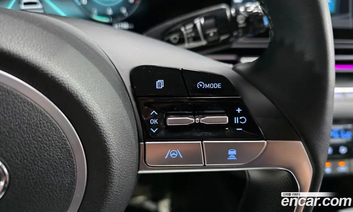 Hyundai Avante 2020 1.6 автомат (гидро), фото 32
