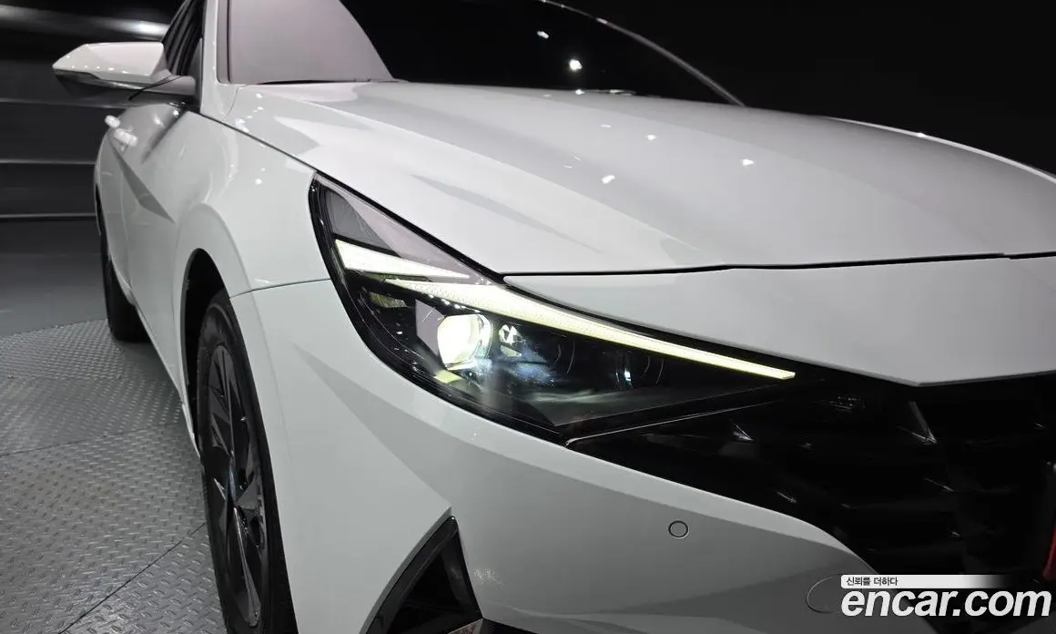 Hyundai Avante 2020 1.6 автомат (гидро), фото 8