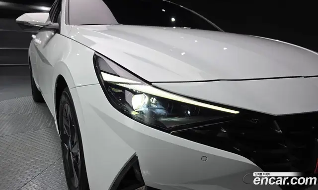 Hyundai Avante 2020 1.6 автомат (гидро), миниатюра 8