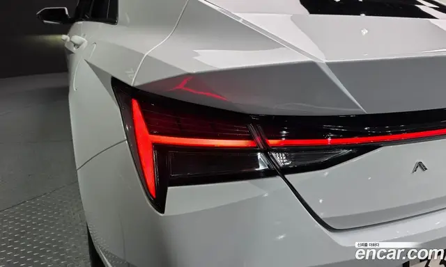 Hyundai Avante 2020 1.6 автомат (гидро), миниатюра 9