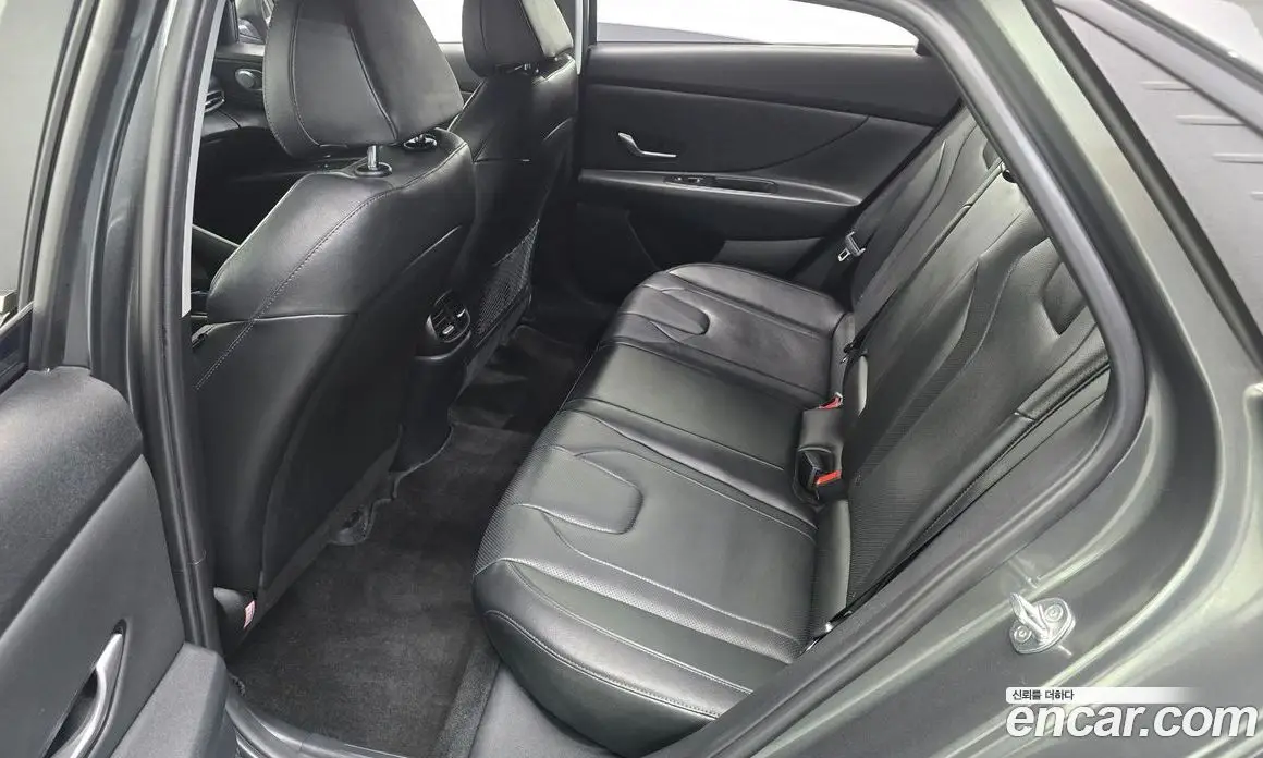 Hyundai Avante 2021 1.6 автомат (гидро), фото 18 Hyundai Avante 2021 1.6 автомат (гидро), фото 18