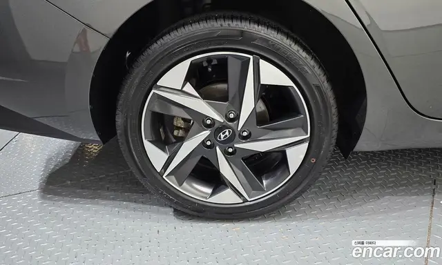Hyundai Avante 2021 1.6 автомат (гидро), миниатюра 5 Hyundai Avante 2021 1.6 автомат (гидро), миниатюра 5