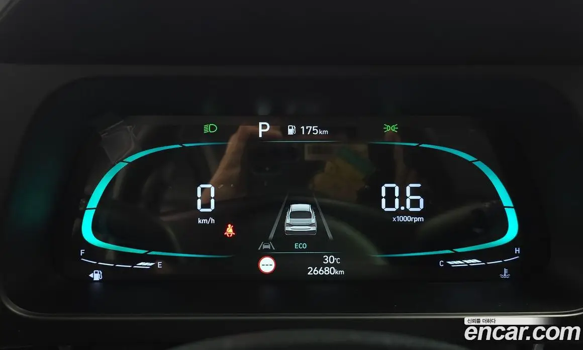 Hyundai Avante 2025 1.6 автомат (гидро), фото 11 Hyundai Avante 2025 1.6 автомат (гидро), фото 11
