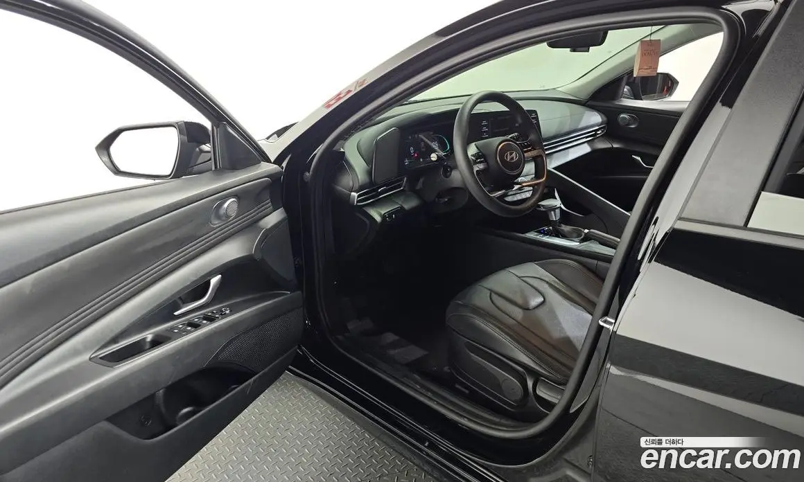 Hyundai Avante 2025 1.6 автомат (гидро), фото 13 Hyundai Avante 2025 1.6 автомат (гидро), фото 13