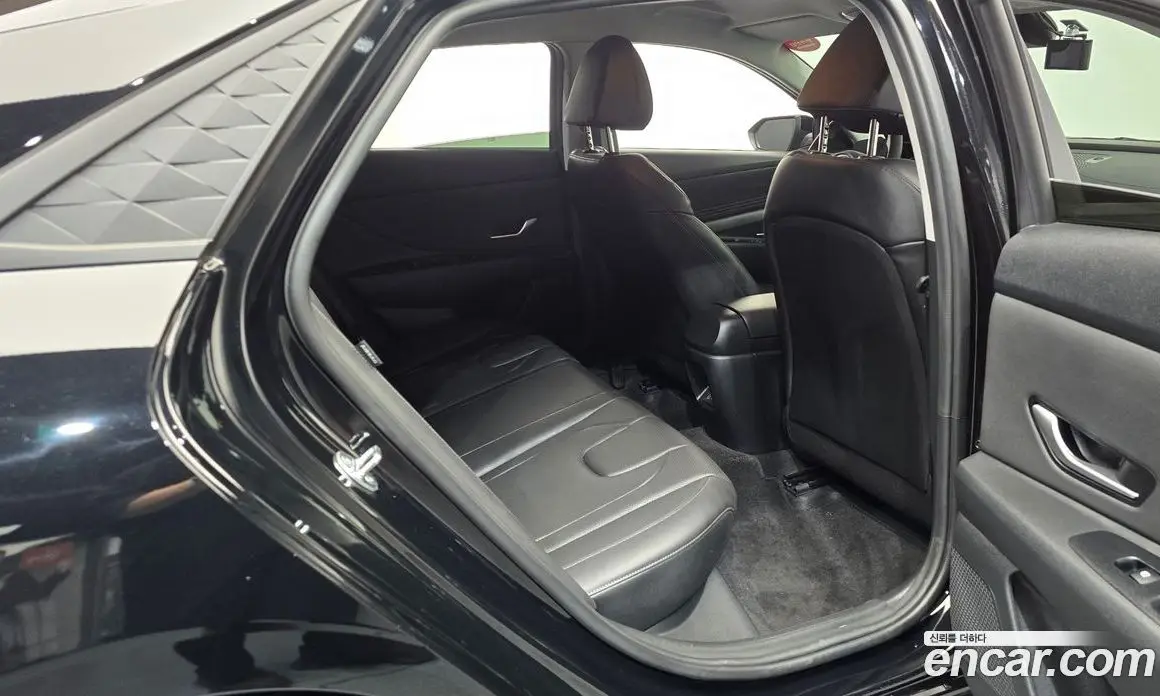 Hyundai Avante 2025 1.6 автомат (гидро), фото 17 Hyundai Avante 2025 1.6 автомат (гидро), фото 17
