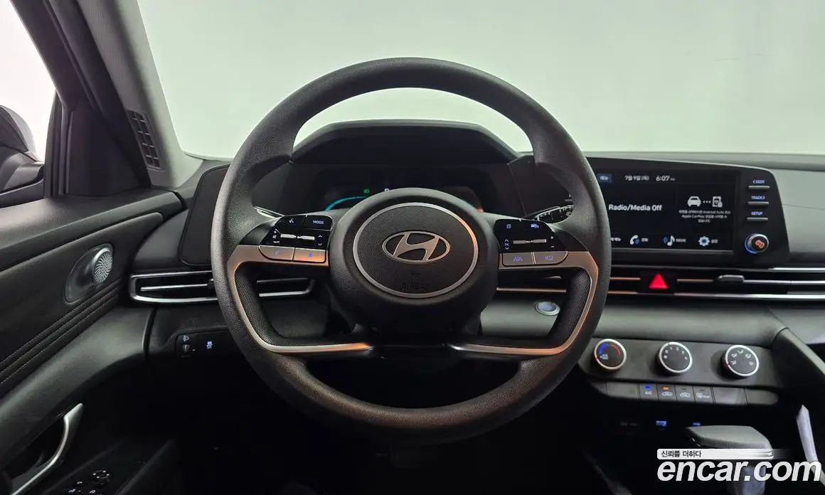 Hyundai Avante 2025 1.6 автомат (гидро), фото 19 Hyundai Avante 2025 1.6 автомат (гидро), фото 19