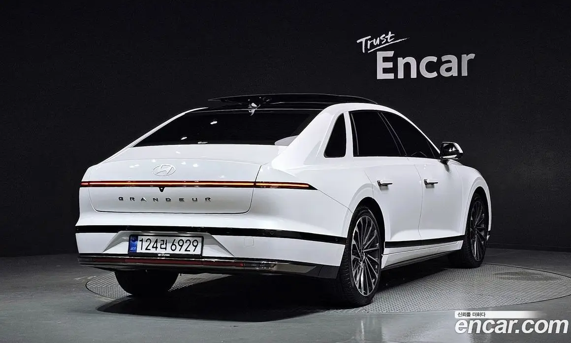 Hyundai Grandeur 2025 2.5 автомат (гидро), фото 2 Hyundai Grandeur 2025 2.5 автомат (гидро), фото 2