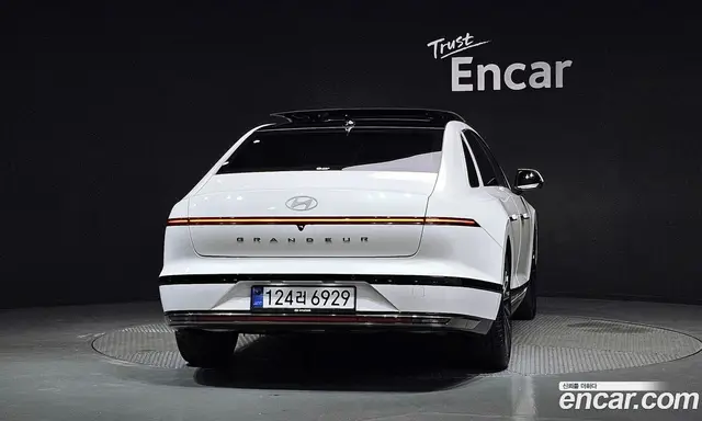 Hyundai Grandeur 2025 2.5 автомат (гидро), миниатюра 4 Hyundai Grandeur 2025 2.5 автомат (гидро), миниатюра 4