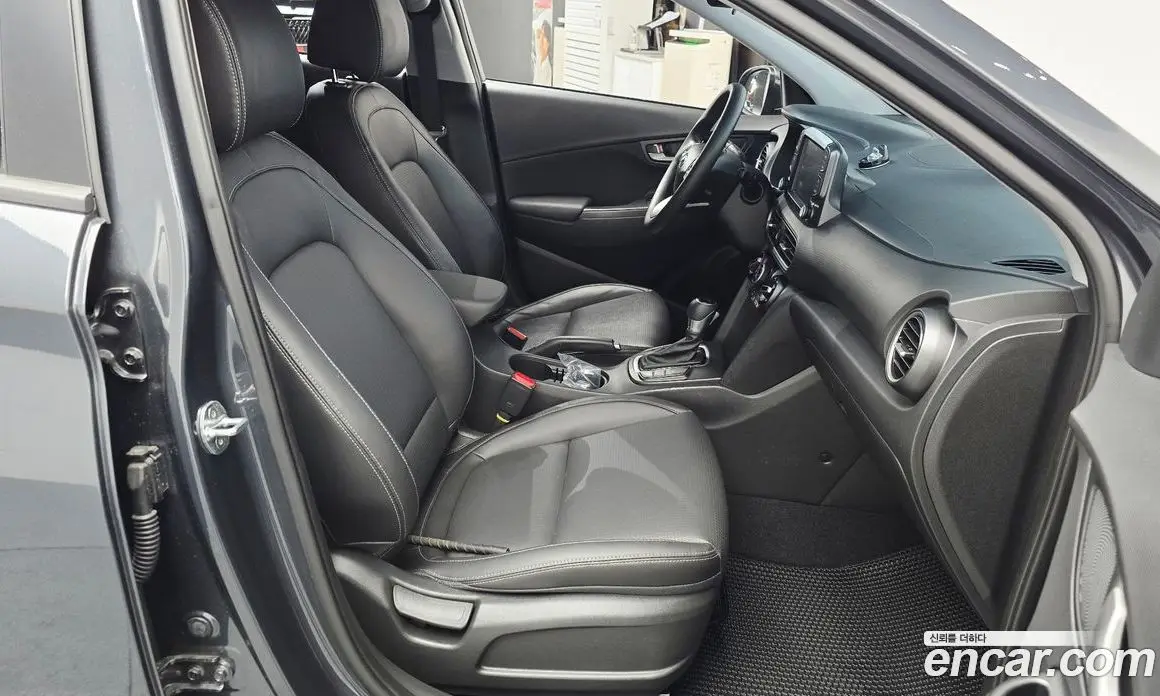 Hyundai Kona 2017 1.6 автомат (гидро), фото 16 Hyundai Kona 2017 1.6 автомат (гидро), фото 16