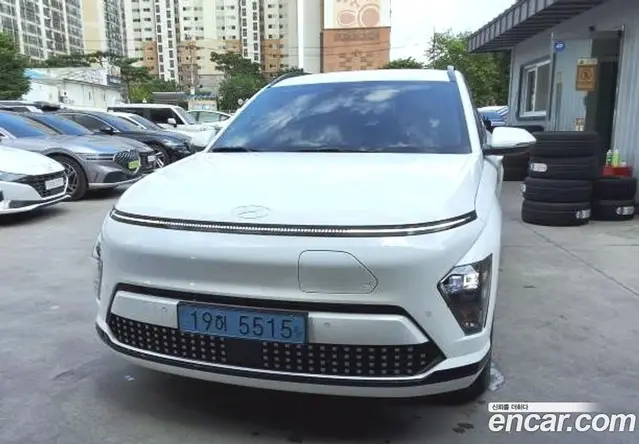 Hyundai Kona 2024 0.2 автомат (гидро), миниатюра 1 Hyundai Kona 2024 0.2 автомат (гидро), миниатюра 1