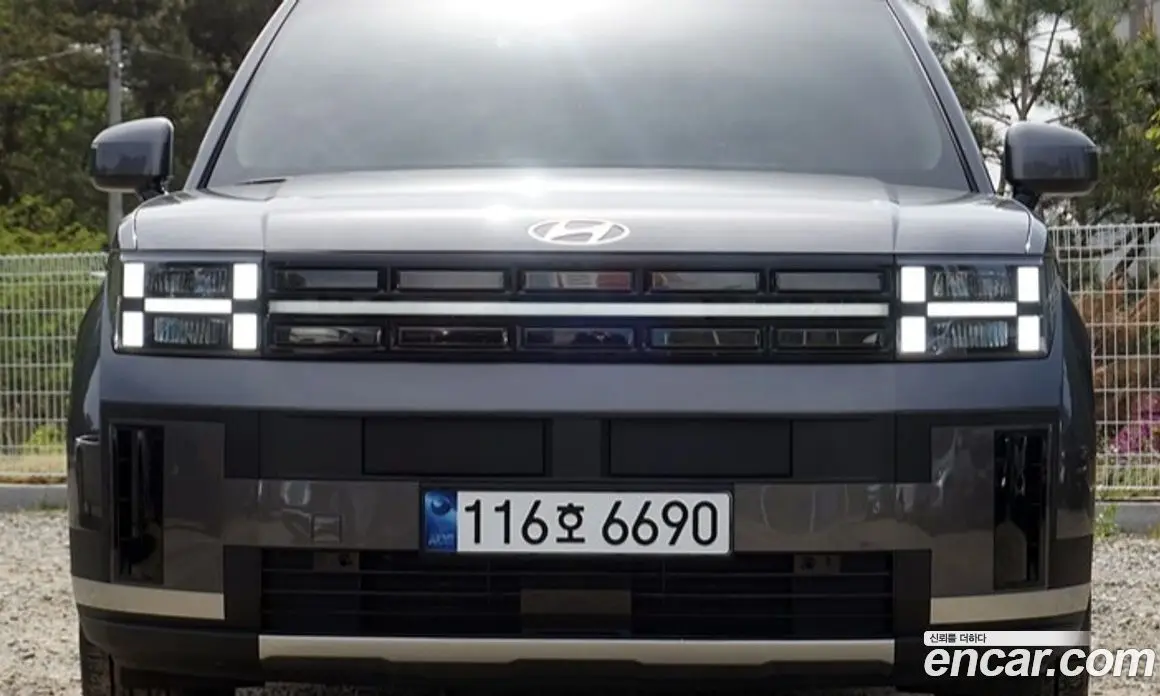 Hyundai Santa Fe 2025 2.5 автомат (гидро), фото 1 Hyundai Santa Fe 2025 2.5 автомат (гидро), фото 1