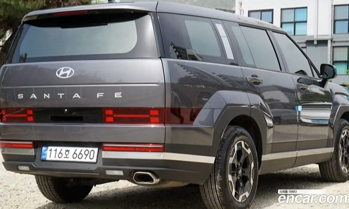 Hyundai Santa Fe 2025 2.5 автомат (гидро), фото 4 Hyundai Santa Fe 2025 2.5 автомат (гидро), фото 4