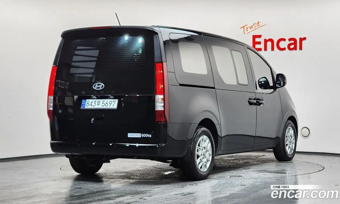 Hyundai Staria 2025 2.2 автомат (гидро), фото 1 Hyundai Staria 2025 2.2 автомат (гидро), фото 1
