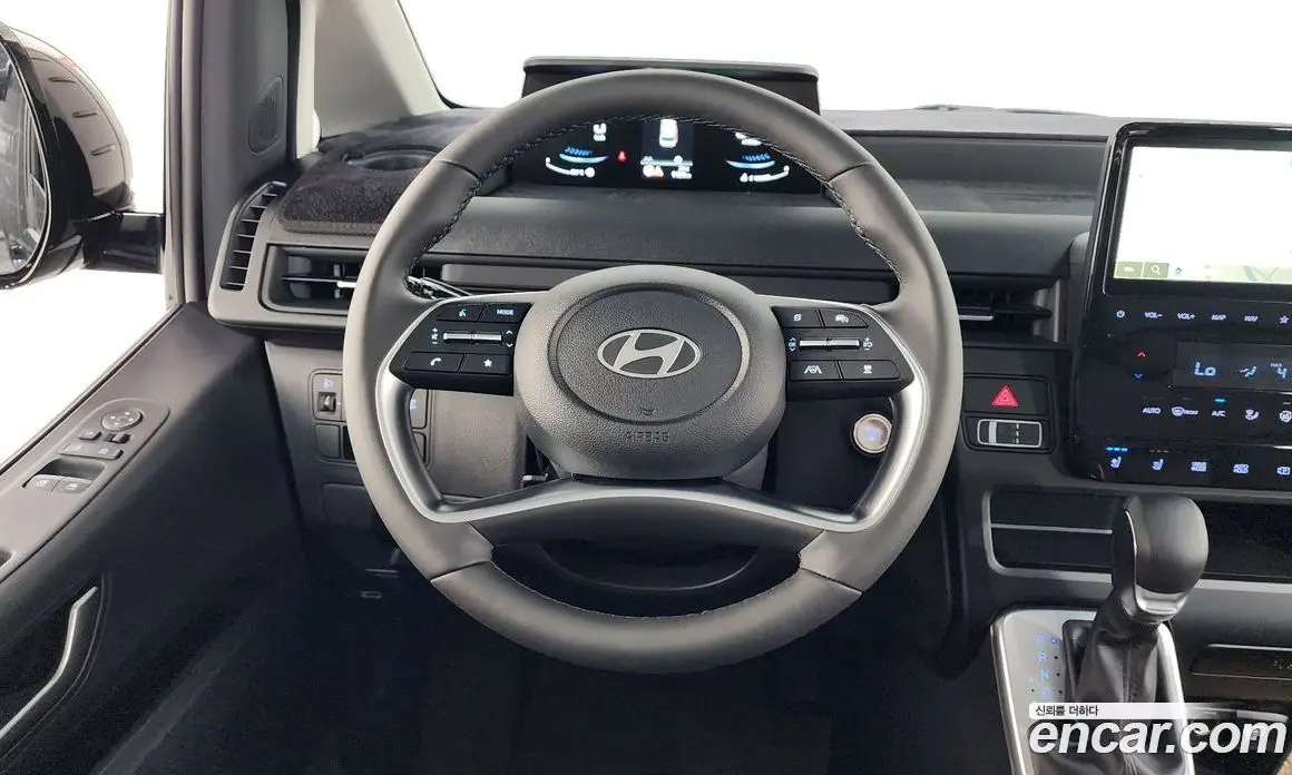 Hyundai Staria 2025 2.2 автомат (гидро), фото 18 Hyundai Staria 2025 2.2 автомат (гидро), фото 18