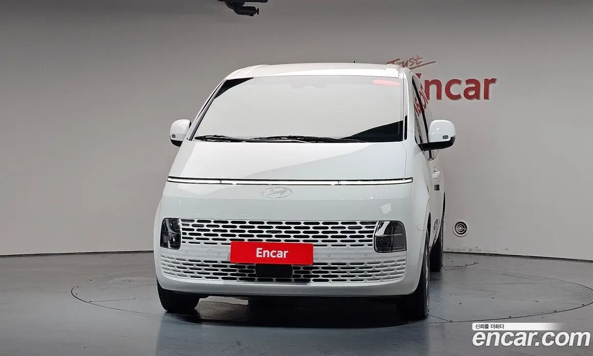 Hyundai Staria 2025 2.2 автомат (гидро), фото 2 Hyundai Staria 2025 2.2 автомат (гидро), фото 2