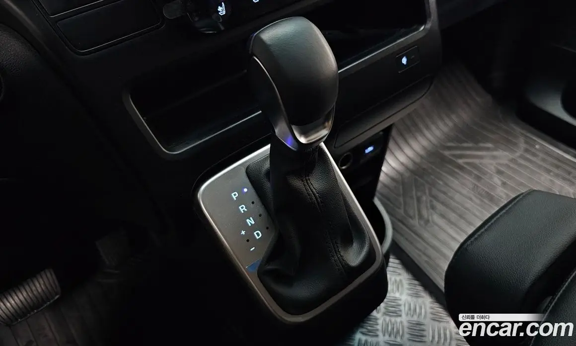 Hyundai Staria 2025 2.2 автомат (гидро), фото 11 Hyundai Staria 2025 2.2 автомат (гидро), фото 11