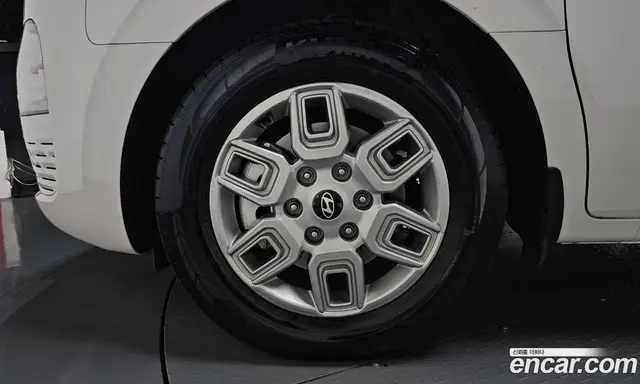 Hyundai Staria 2025 2.2 автомат (гидро), миниатюра 4 Hyundai Staria 2025 2.2 автомат (гидро), миниатюра 4
