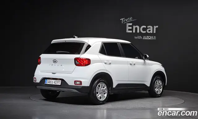 Hyundai Venue 2023 1.6 автомат (гидро), миниатюра 2 Hyundai Venue 2023 1.6 автомат (гидро), миниатюра 2