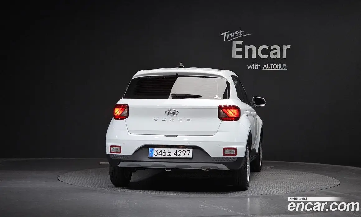 Hyundai Venue 2023 1.6 автомат (гидро), фото 4 Hyundai Venue 2023 1.6 автомат (гидро), фото 4
