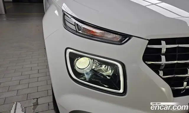 Hyundai Venue 2023 1.6 автомат (гидро), миниатюра 8 Hyundai Venue 2023 1.6 автомат (гидро), миниатюра 8
